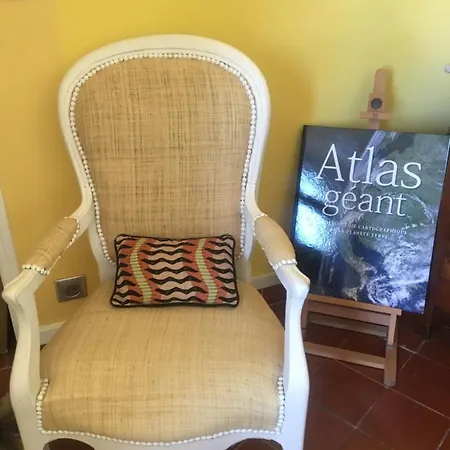 Face A La דירה בנדול