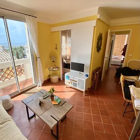 Apartamento Face A La